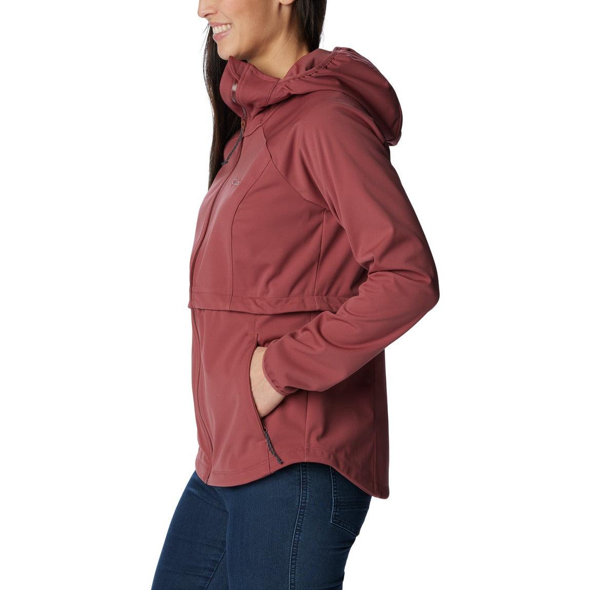 Columbia Canyon Meadows™ Softshell Jacket