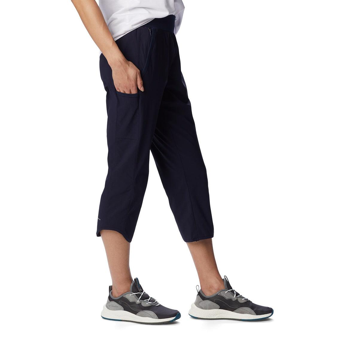 Leslie Falls™ Capri - Women - Sports Excellence