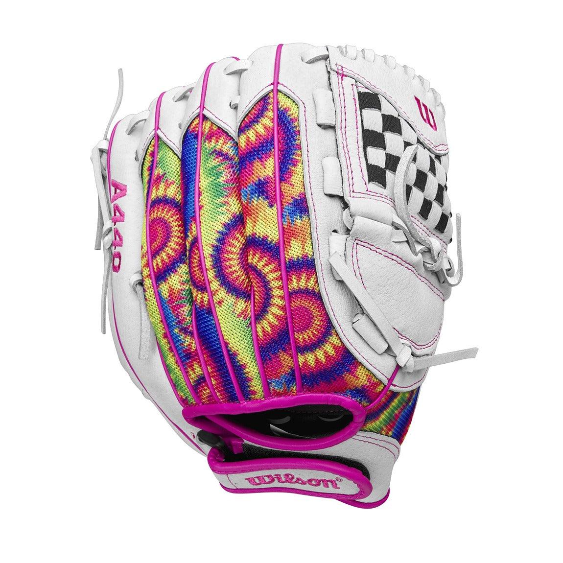 2024 Wilson A440 Flash 11.5" Youth Fastpitch Softball Glove