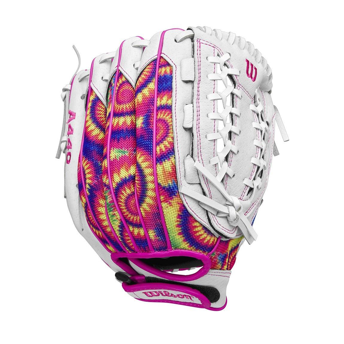 2024 Wilson A440 Flash 12" Youth Fastpitch Softball Glove