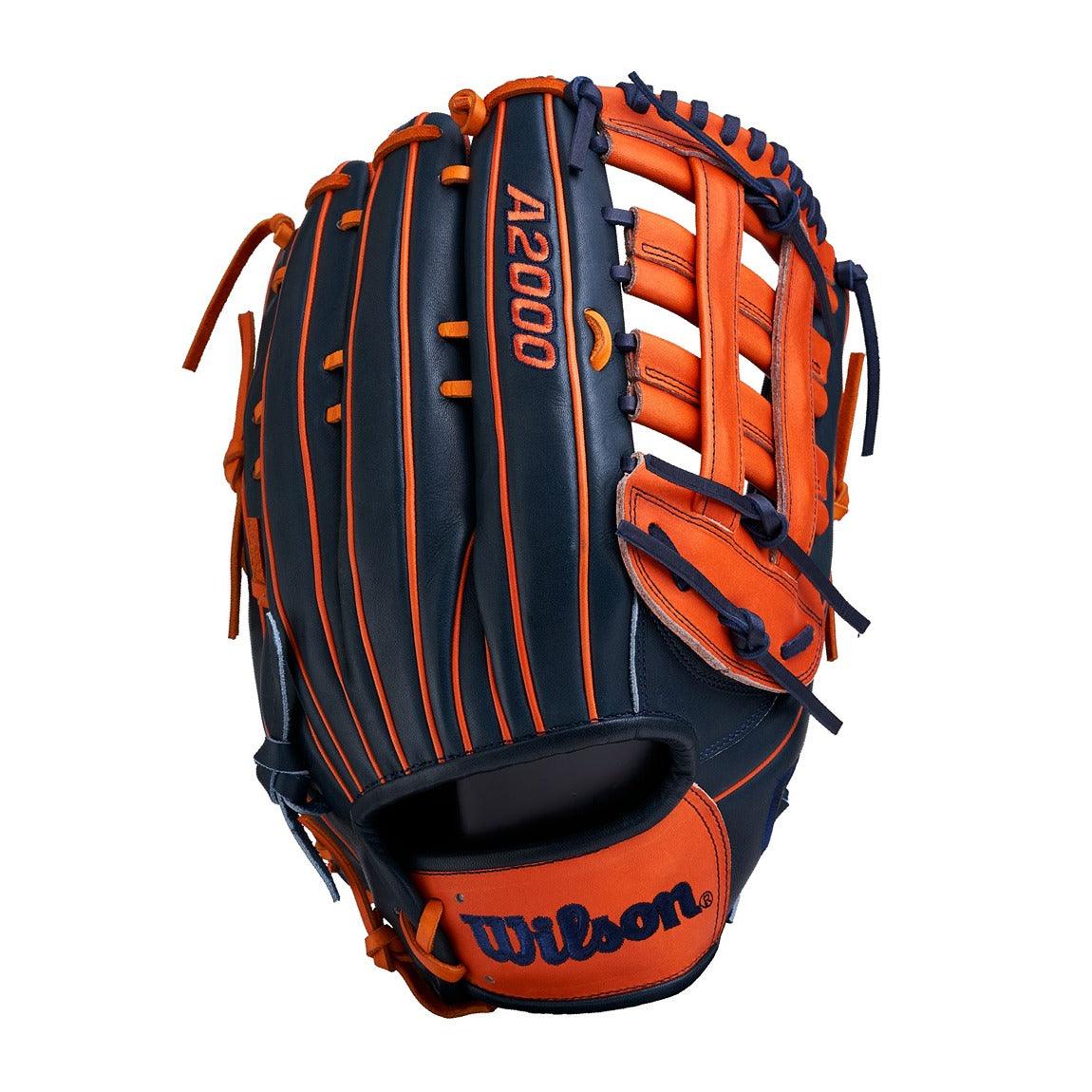 2024 Wilson A2000 13.5" Slowpitch Glove