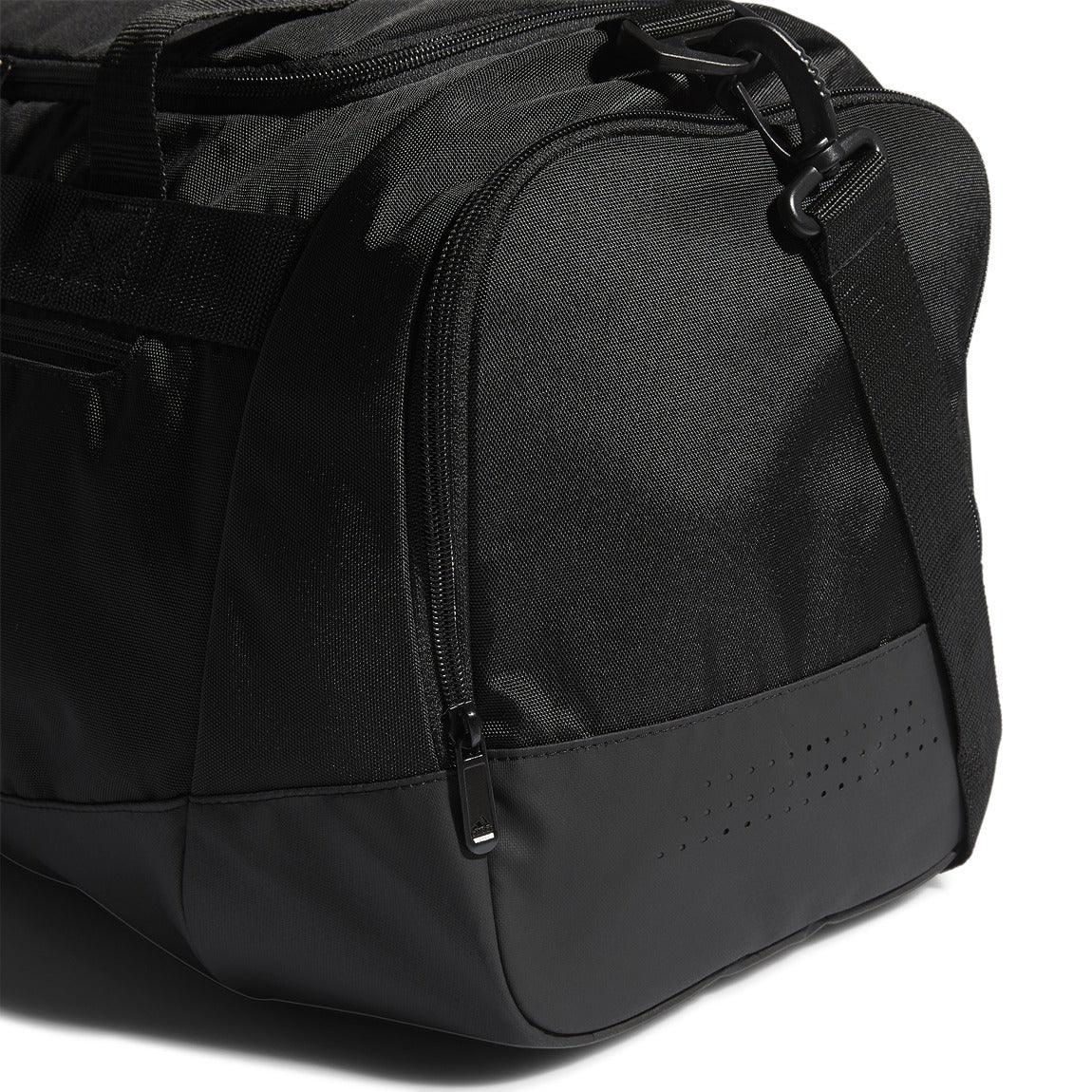 Defender Duffel Bag Small - Sports Excellence