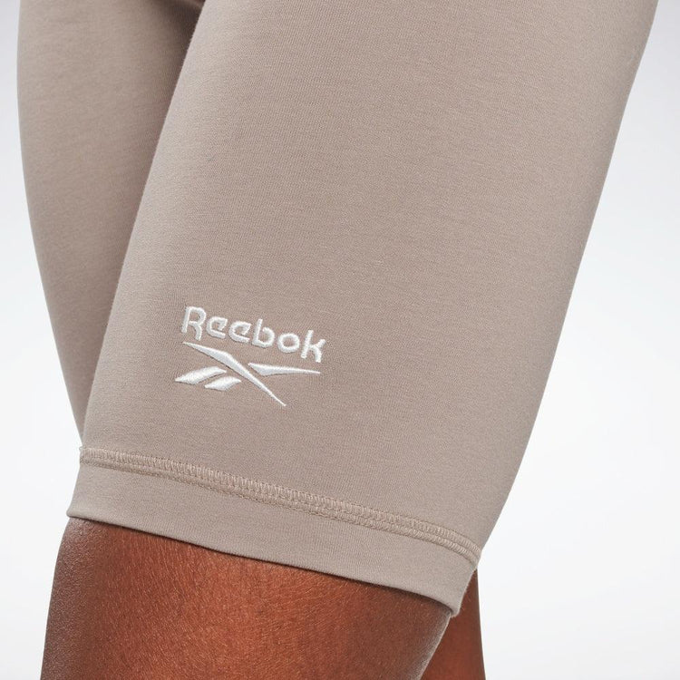 Reebok Identity Fitted Short - Women's - Sports Excellence