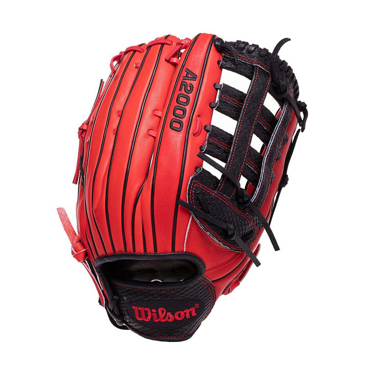 A2000 13.5" Snakeskin Senior Slowpitch Glove - Sports Excellence